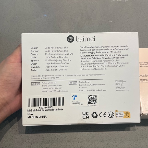 JADE GUA SHA AND ROLLER KIT - Picture 3 of 3